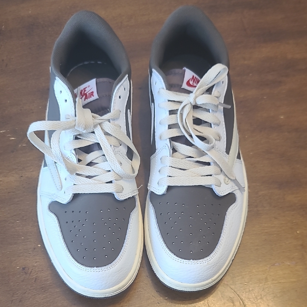 Nike Air Jordan 1 Travis Scott OG SP Low Medium Olive.
